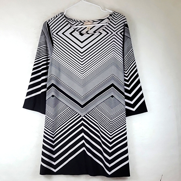 Misia Black & White Geometric Chivron Strip Tunic Size L - Picture 1 of 7